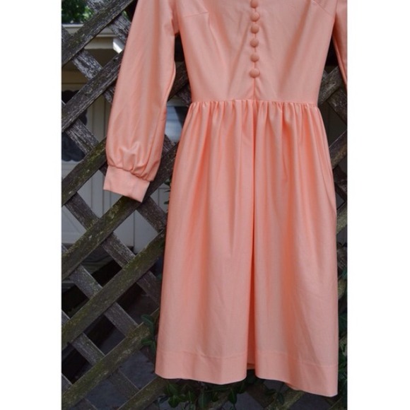 ✋SOLD IN BUNDLE✋ Coral Disco Mini Dress - Picture 4 of 4