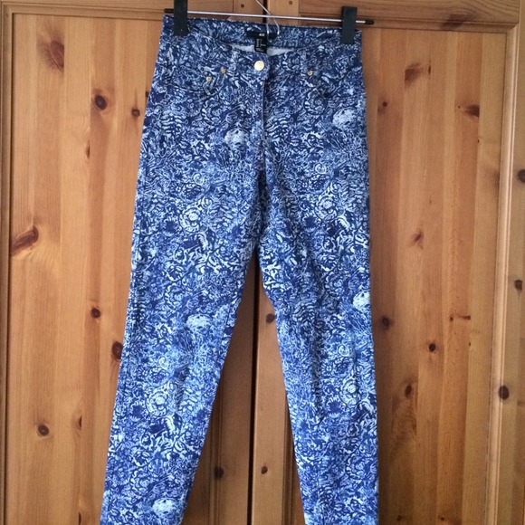 H&M blue floral jeans