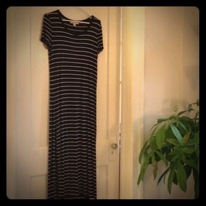 Michael Kors, M, b&w striped maxi with double slit