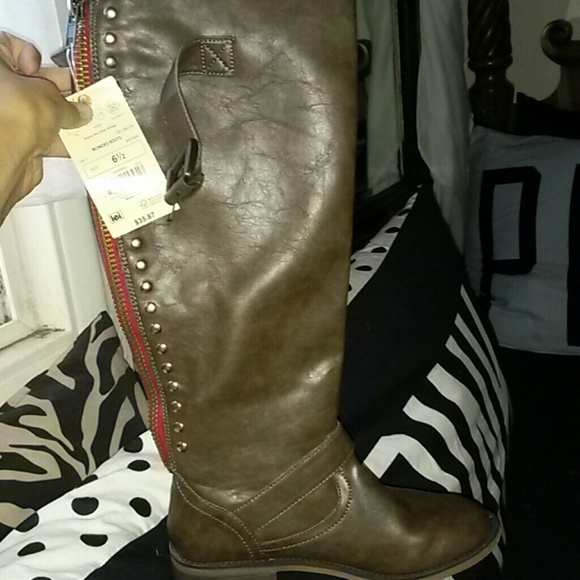 On Hold!!;)New Boots!!