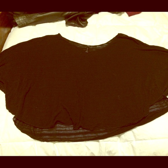 Crop top.