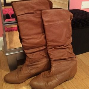 COGNOC STEVE MADDEN BOOTS