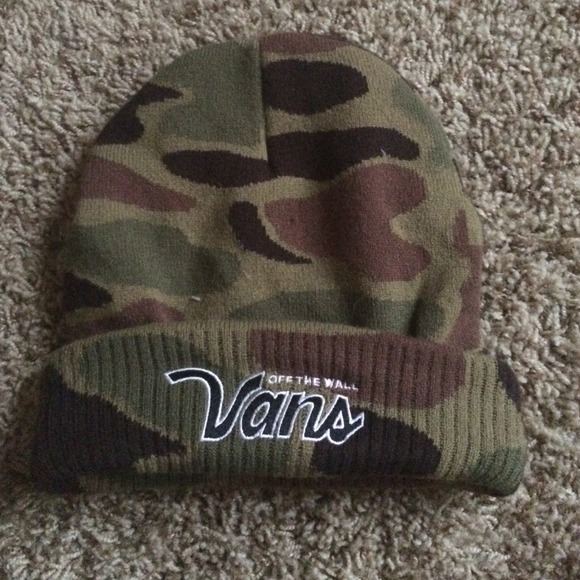 Vans camo beanie