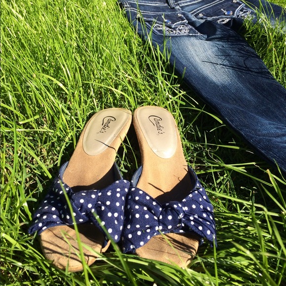Candies blue and white Polk a dot heels Size 7