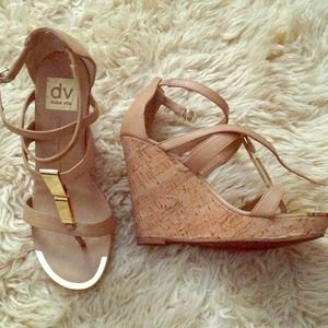 Cork wedges