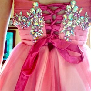 Prom/formal short dress