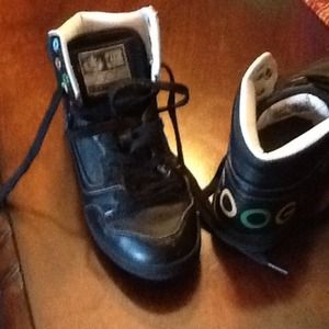 Boy shoes