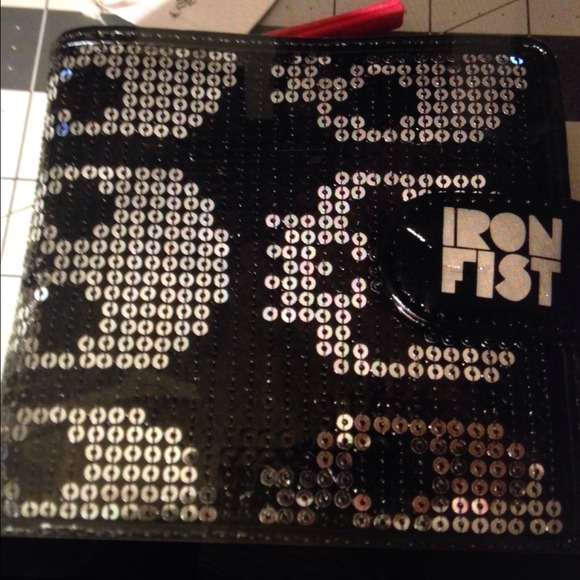 Iron fist wallet brand new with tags and skulls