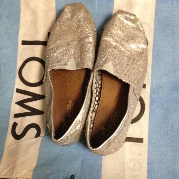 TOMS