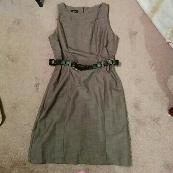 Cute dress - Picture 3 of 4