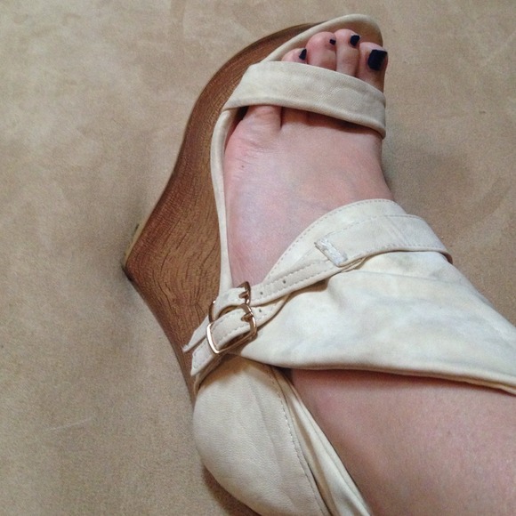 Fahrenheit wedges - Picture 2 of 4