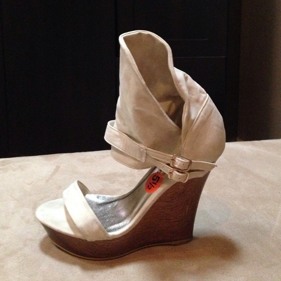 Fahrenheit wedges - Picture 3 of 4