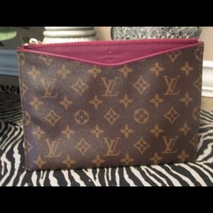 🚫SOLD ON EBAY🚫💯AUTHENTIC LOUIS VUITTON
