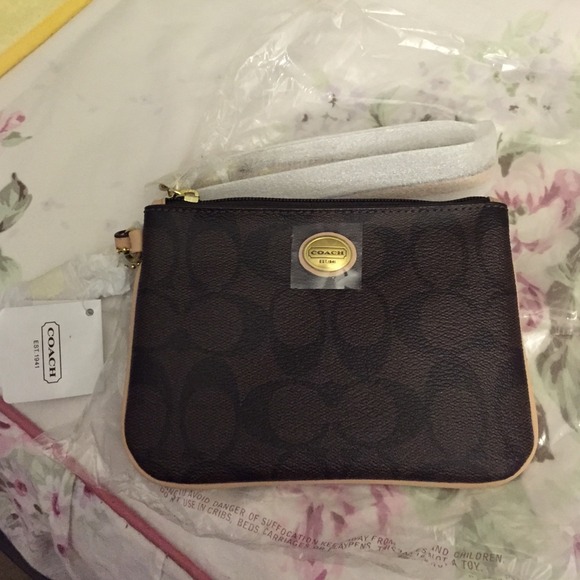 New Coach small wrists bag