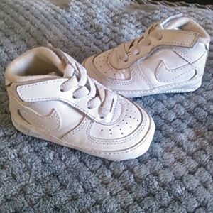Baby Nike airforce
