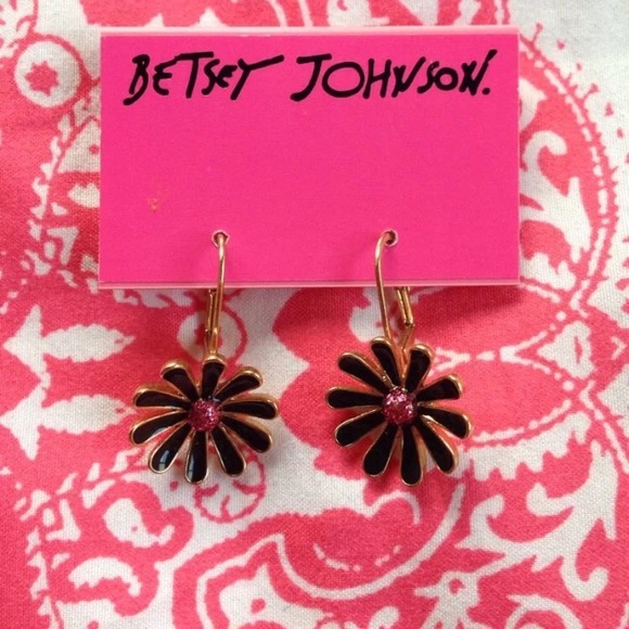 Betsy Johnson flower earrings