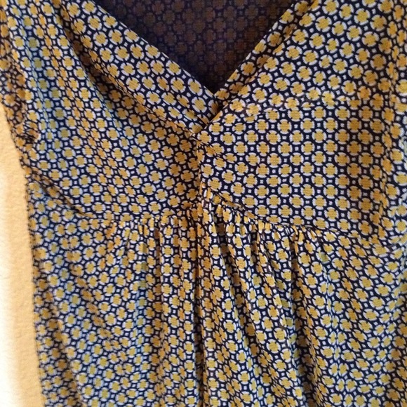 🍁Navy/Yellow Tank🍁 - Picture 2 of 4