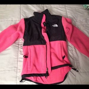 NEVER WORN Woman's Northface Jacket
