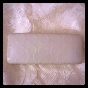 📰 SALE!! Coach Eyeglass Case