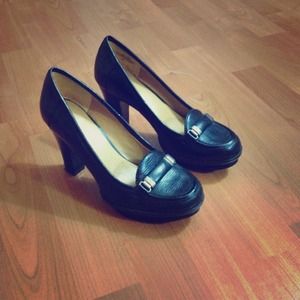 Nine west black heels