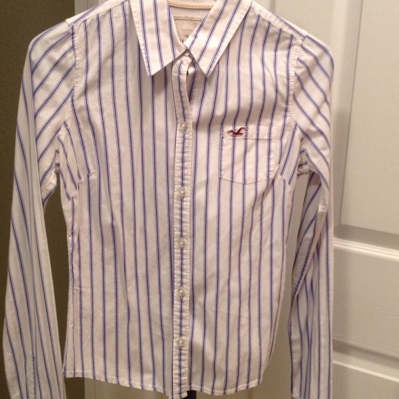 Hollister button down blouse size medium