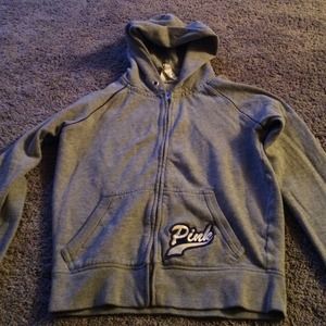 Grey peace VS hoodie