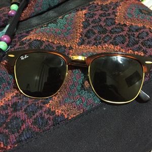 Ray Ban "Clubmaster"