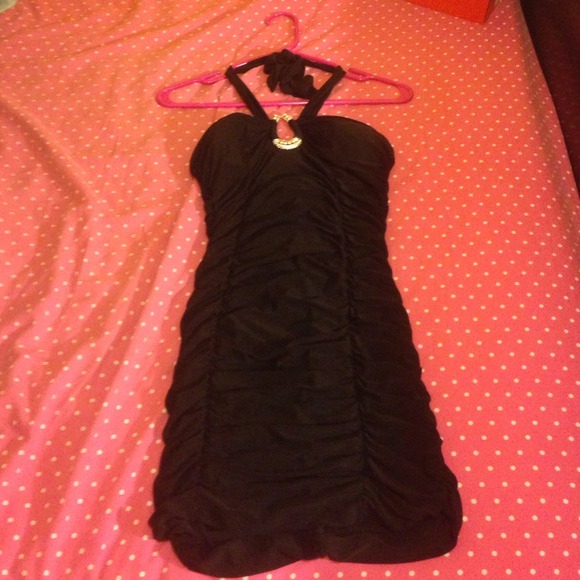 Black bodycon dress - Picture 2 of 3