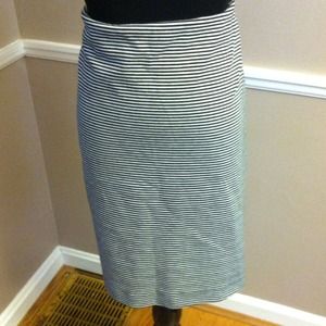 686. Eloquii Black & White Striped Pencil Skirt