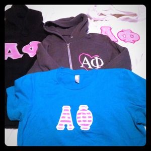 A phi teal shirt and white a phi sweatshirt sz m
