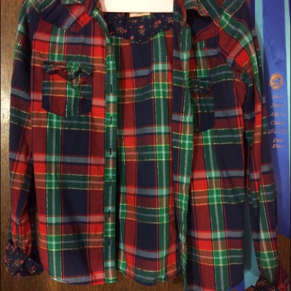 Hollister long sleeve plaid shirt