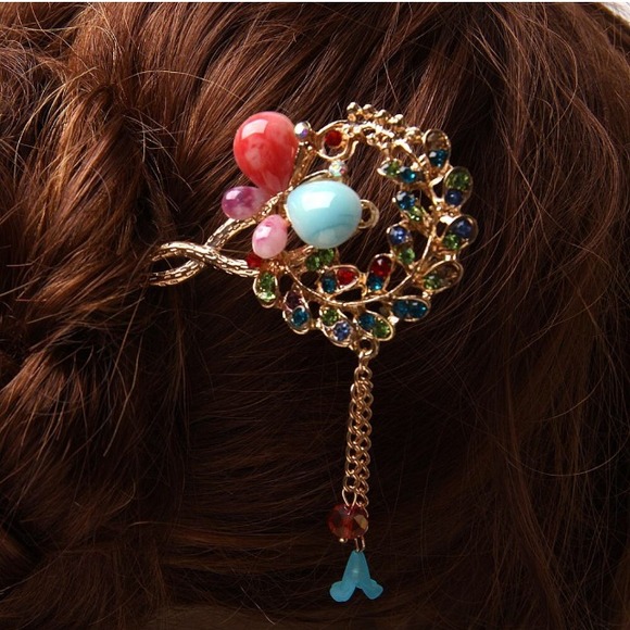 Gorgeous beaded rhinestone hair stick