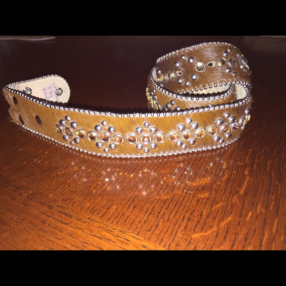BB Simon belt size small.