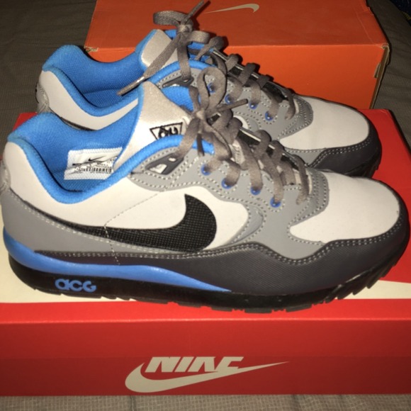 Nike ACG Air Trainer (5.5 Y) Women's 7.5