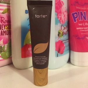 Tarte concealer