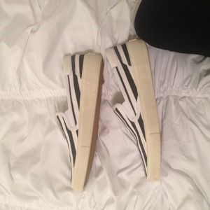 SAINT LAURENT STRIPPED SKATE SHOES