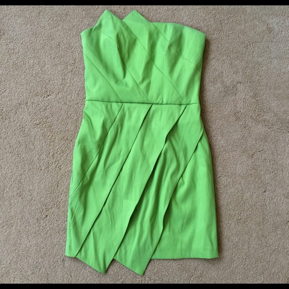 Jessica McClintock Dresses & Skirts - Jessica McClintock Lime dress