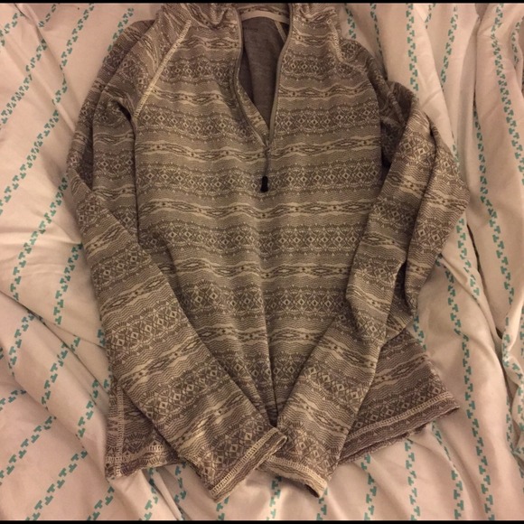 Aztec Print Pullover