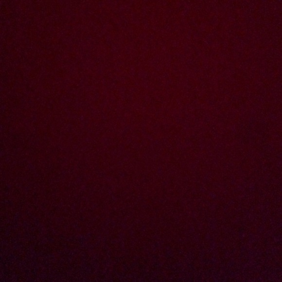 I NEED IPHONE CASES SOME1 TRADE 4 sum in my closet