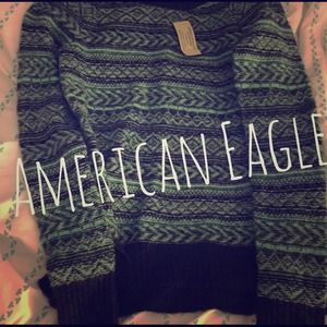 American Eagle Sweater