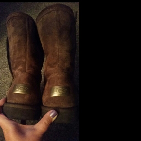 Uggs dark brown boots