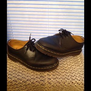 Dr Martens Oxfords