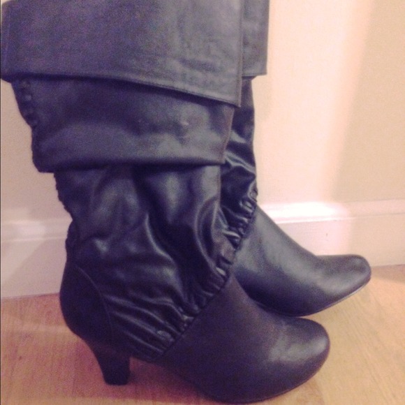 Black Heeled Slouchy Boots