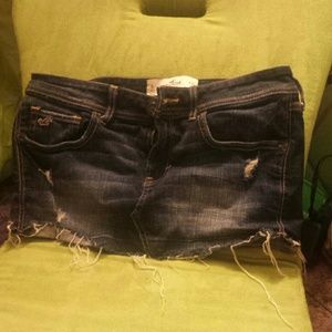 Hollister destroyed mini skirt