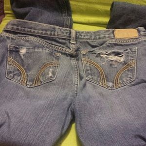 Hollister destroyed capris