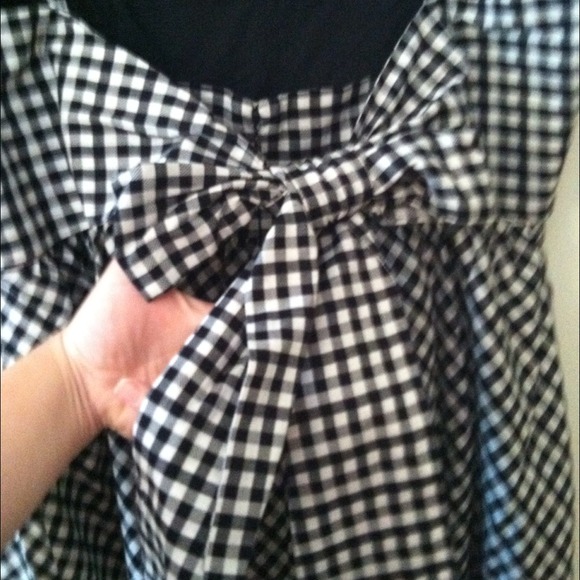 J.Crew Gingham dress w Back Bow - Picture 4 of 4