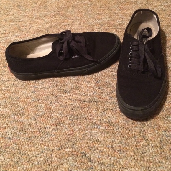 Black classic vans