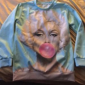 Marilyn Monroe sweatshirt