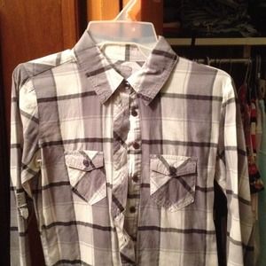 Nollie grey,black, and white half button up