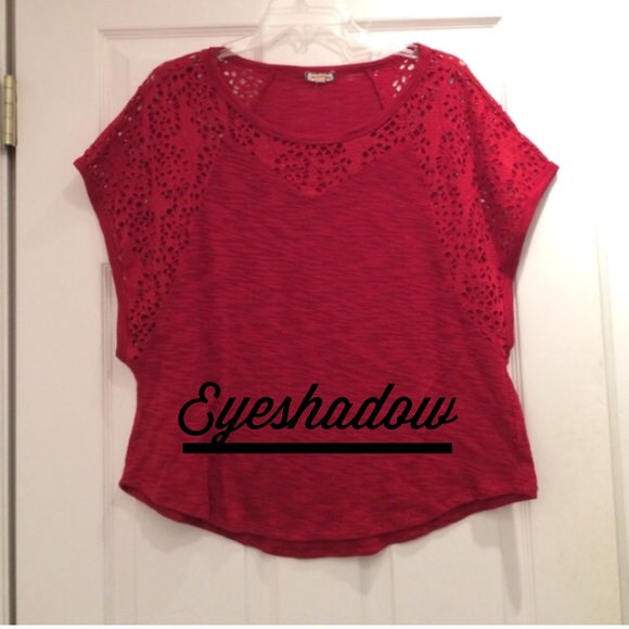 Eyeshadow top